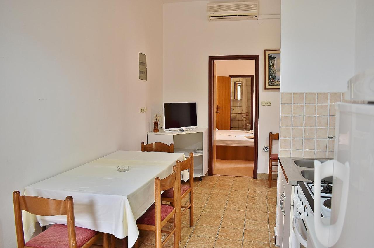 Apartament Banjol Extérieur photo