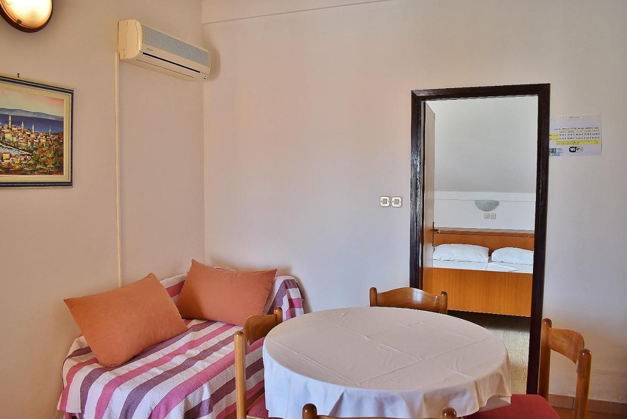 Apartament Banjol Extérieur photo