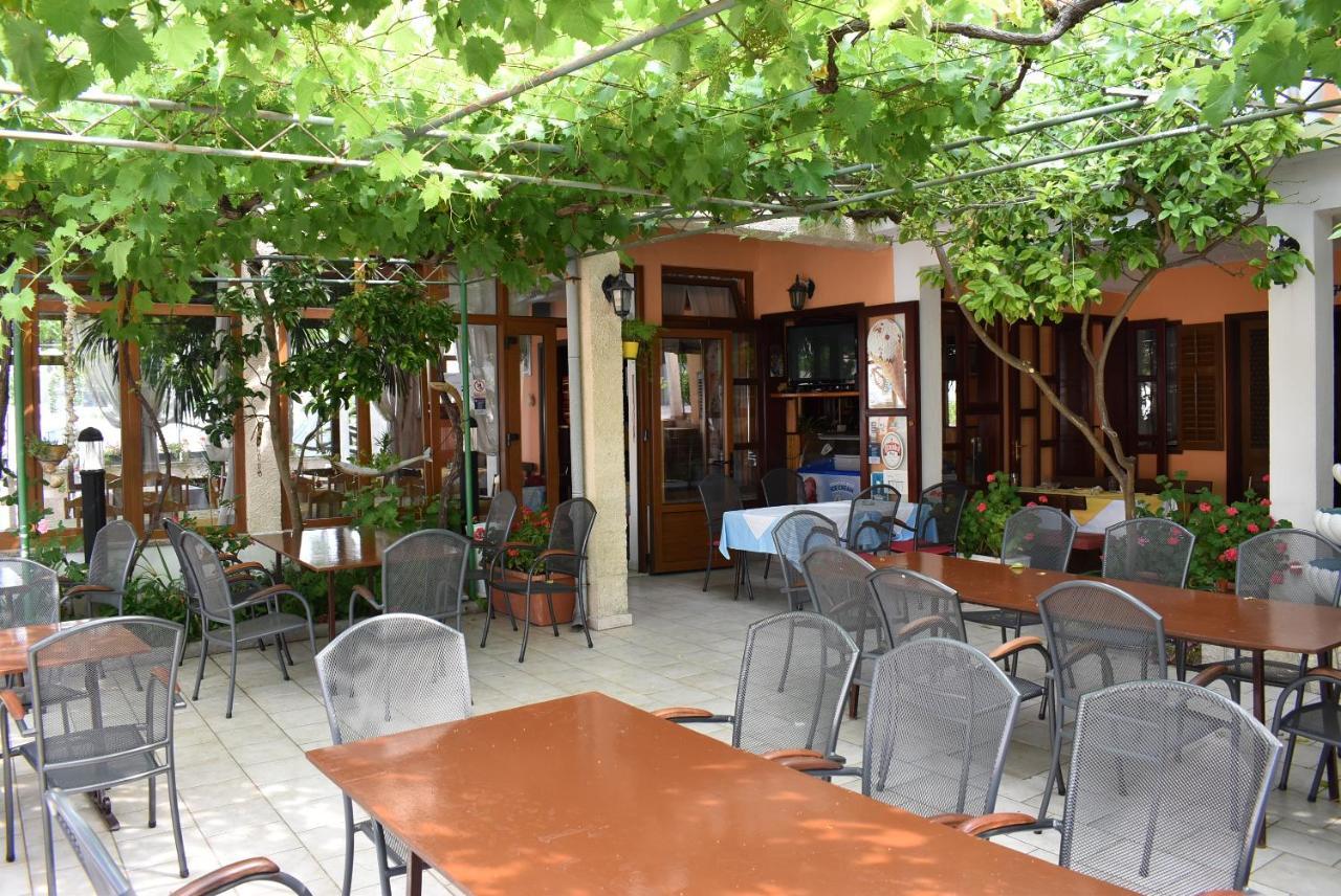 Apartament Banjol Extérieur photo